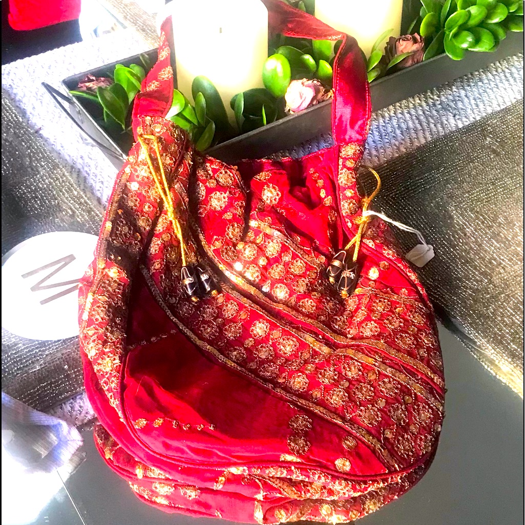 Drawstring Small Bag